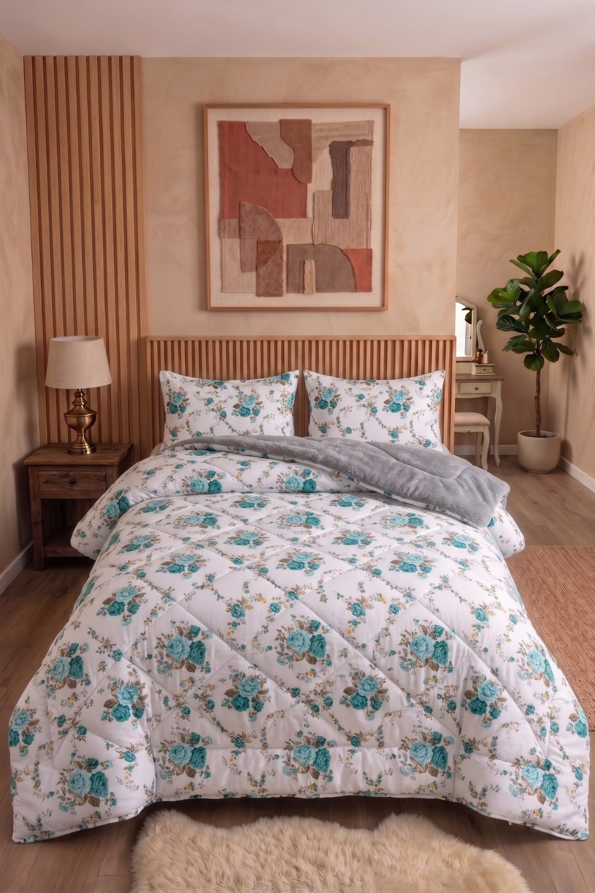 Mavi Çiçek Desenli Welsoft Çift Kişilik Yorgan Seti | 1 Adet Yorgan 200x220 cm, 2 adet Yastık Kılıfı 50x70 cm | Dolgulu, Yumuşak, Pamuklu Set
