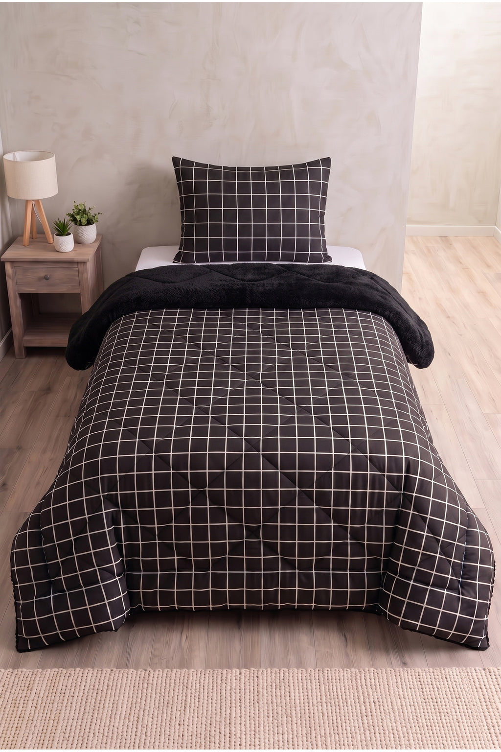 Siyah Kare Desenli Welsoft Tek Kişilik Yorgan Seti | 1 Adet Yorgan 155x215 cm, 1 adet Yastık Kılıfı 50x70 cm | Dolgulu, Yumuşak, Pamuklu Set