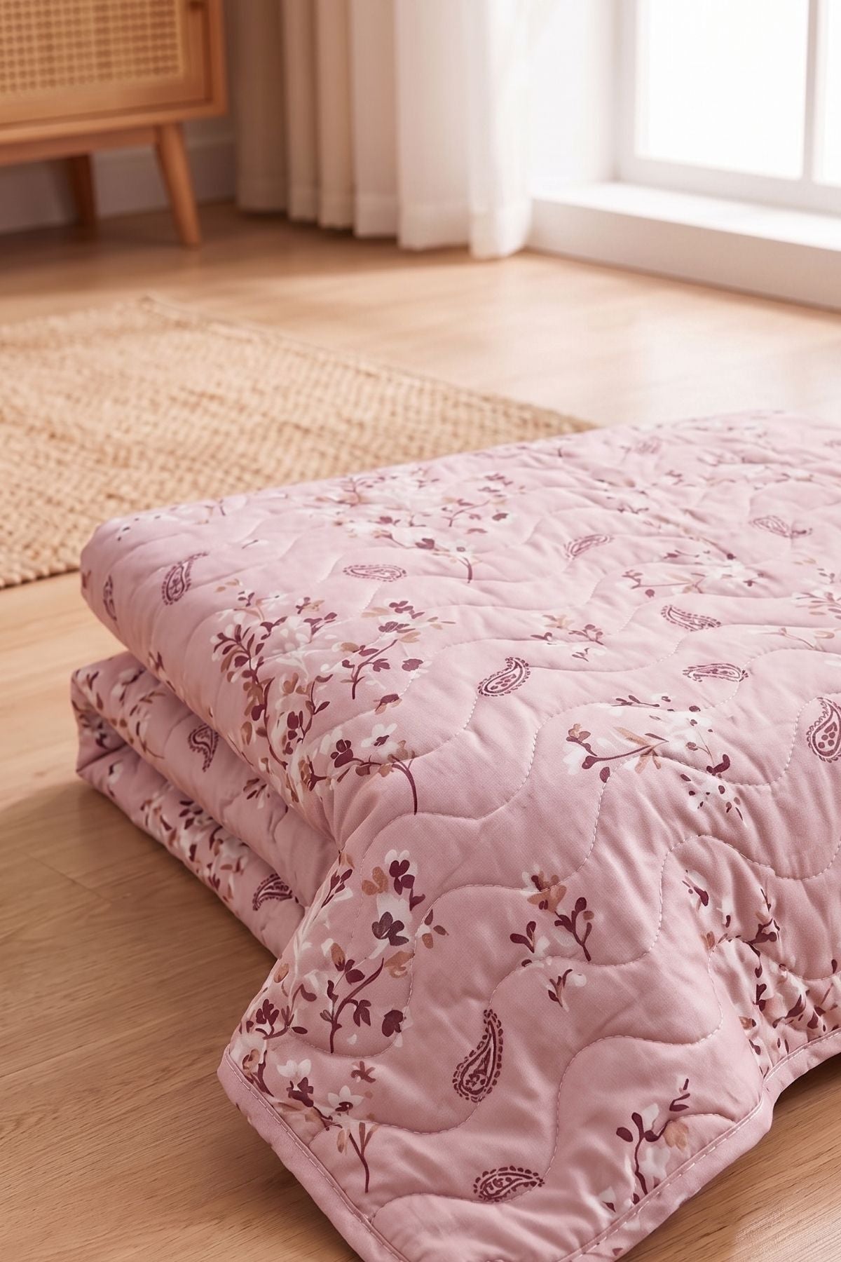Kapitoneli Çift Kişilik Desenli Pike - Yatak Örtüsü Takımı 200x230 cm - 2 Adet Yastık Kılıflı
